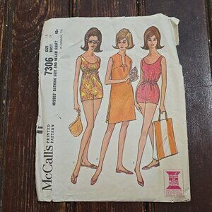 McCall's Misses BATHING SUIT & BEACH SHIFT Sewing Pattern Size 18 Bust 38 Uncut